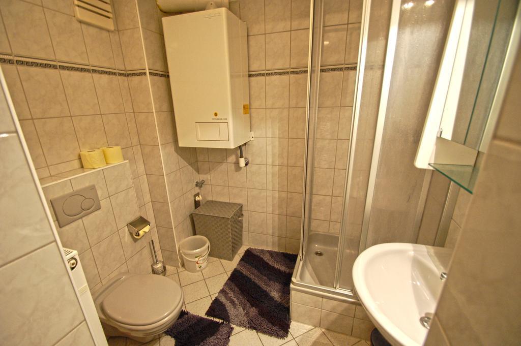 Apartment Zeller Lake & City Centre ツェル アム ゼー 部屋 写真